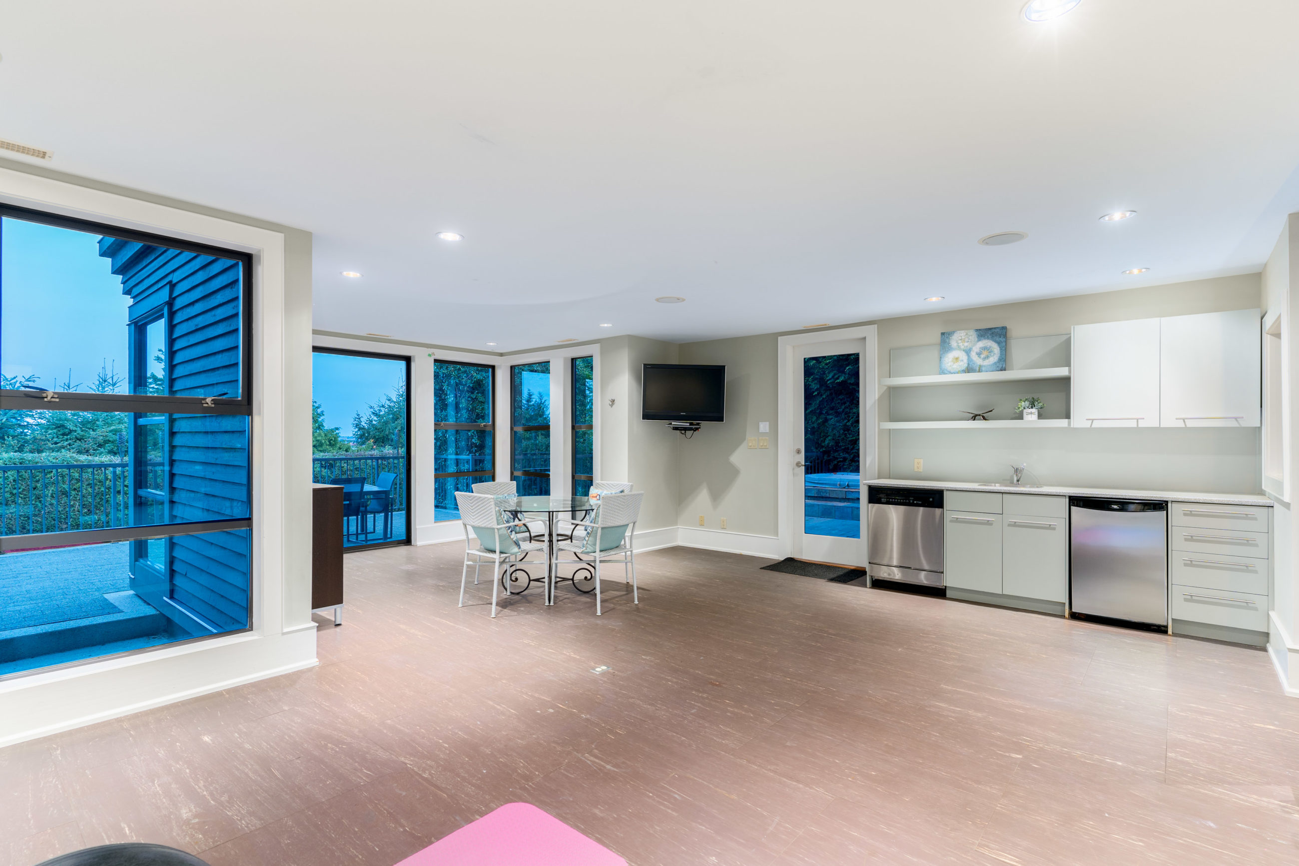 STUNNING West Coast contemporary residence- 3570 Creery Avenue, West Vancouver